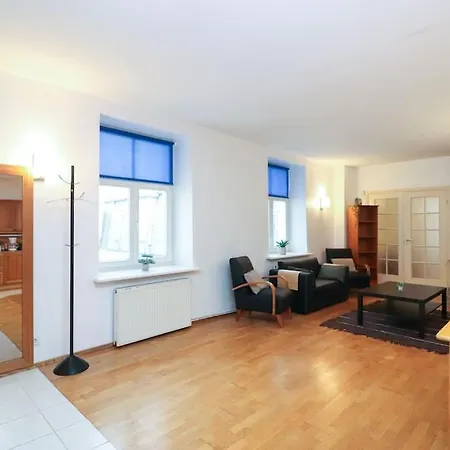 Cozy Historical Flat In The Heart Of Old Town Apartment