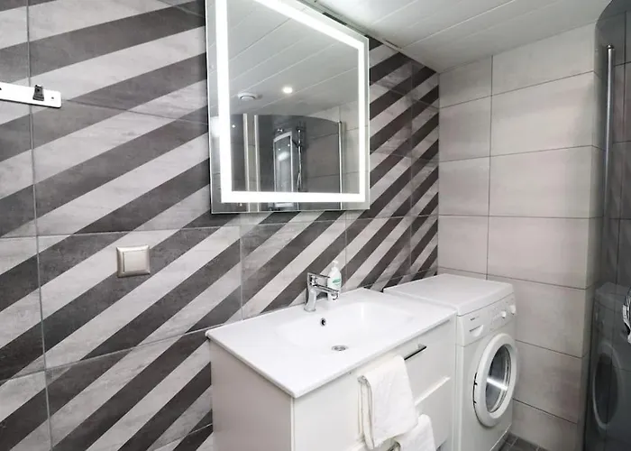 Cozy Historical Flat In The Heart Of Old Town * Reval