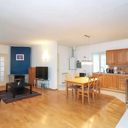 Cozy Historical Flat In The Heart Of Old Town Apartment