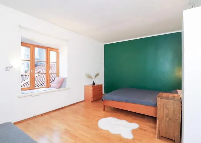 Apartamento Cozy Historical Flat In The Heart Of Old Town Talin